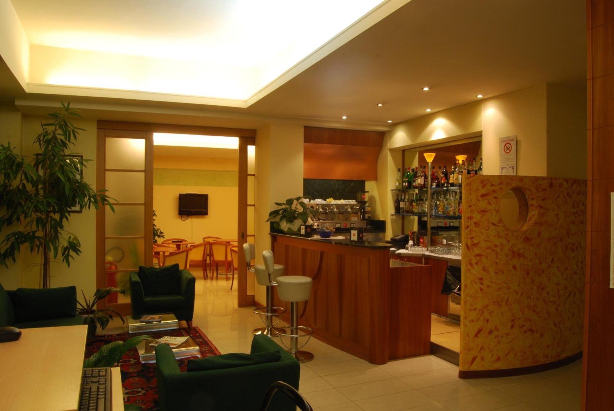 Hotel Gala Pesaro Exteriör bild